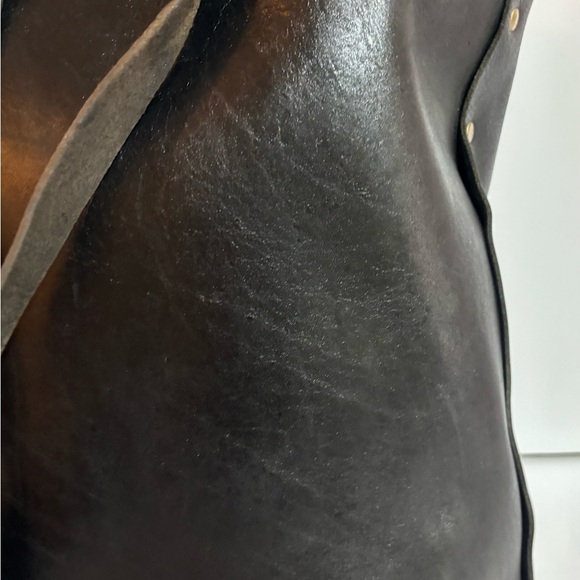 Vintage unisex Black Leather Backpack - Picture 5 of 12